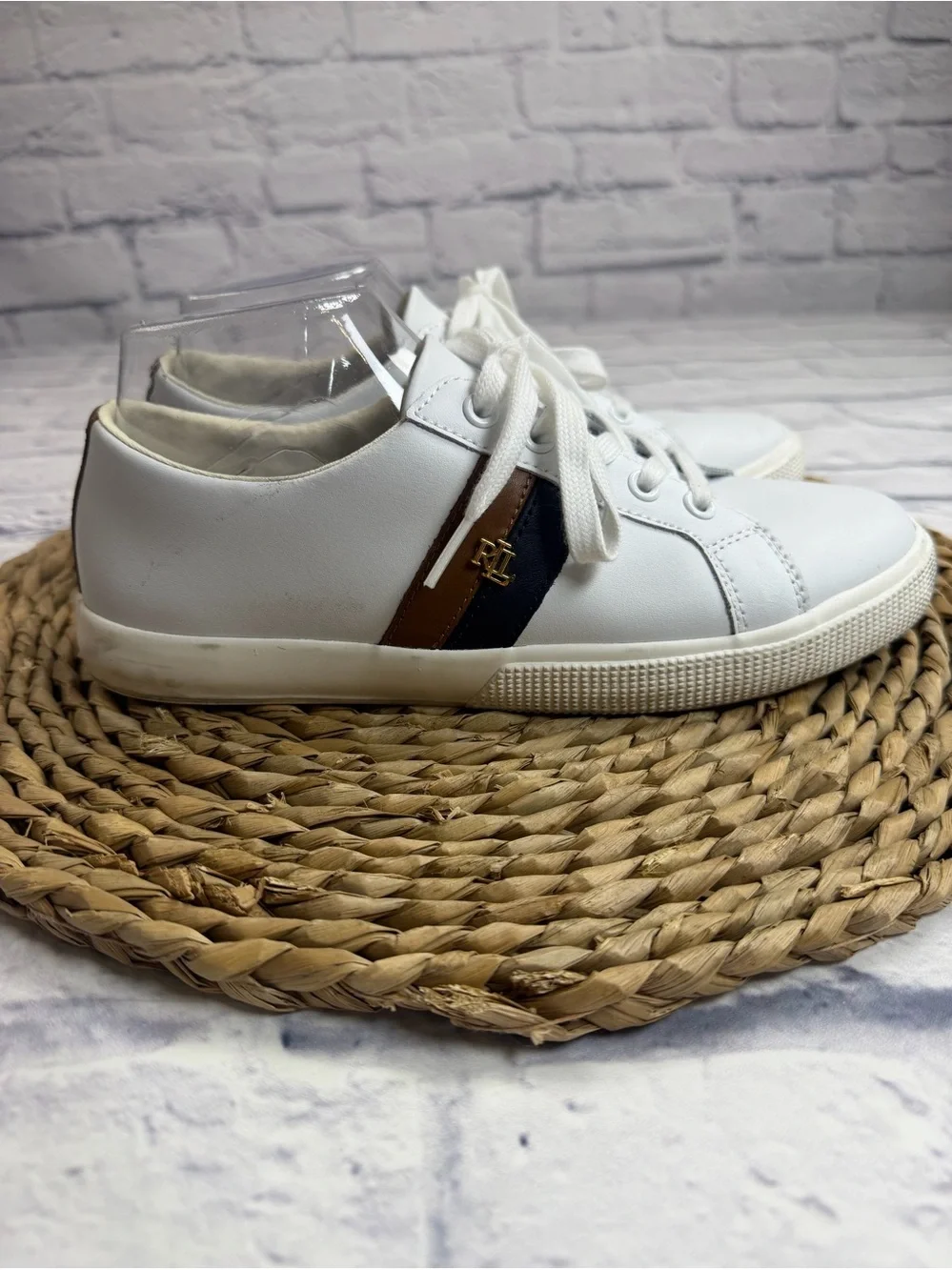 Ralph Lauren White Leather Sneakers w/Brown & Navy Stripe. Size 8. Preppy.